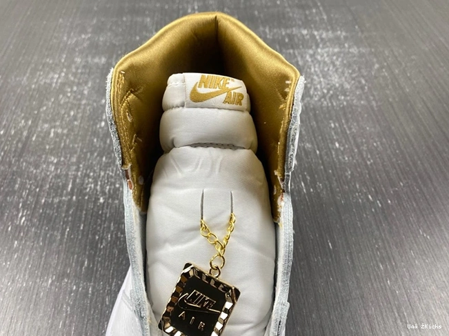 1 Jordan FD2596-107 High Retro Metallic Cozy  58 (Women's) Gold OG 1020